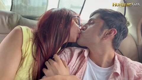 When the Indian road trip gets too hot - sex in the car