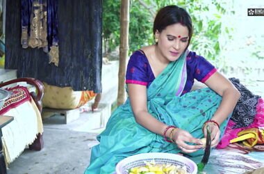 Erotic Bihari Bhabhi wants Two Big Cock for sex at home