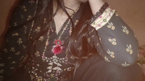 Horny Pakistani College Girl