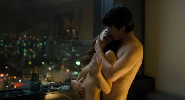 So-Young Park & Esom Nude Sex Scene in Madam Ppang-Deok (2014)